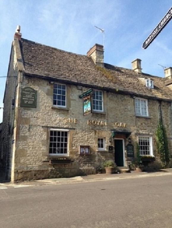 The Royal Oak Burford Bed & Breakfast エクステリア 写真